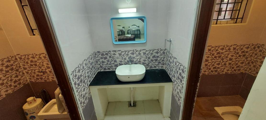 Hotel Aalayam Тируваннамалай Экстерьер фото