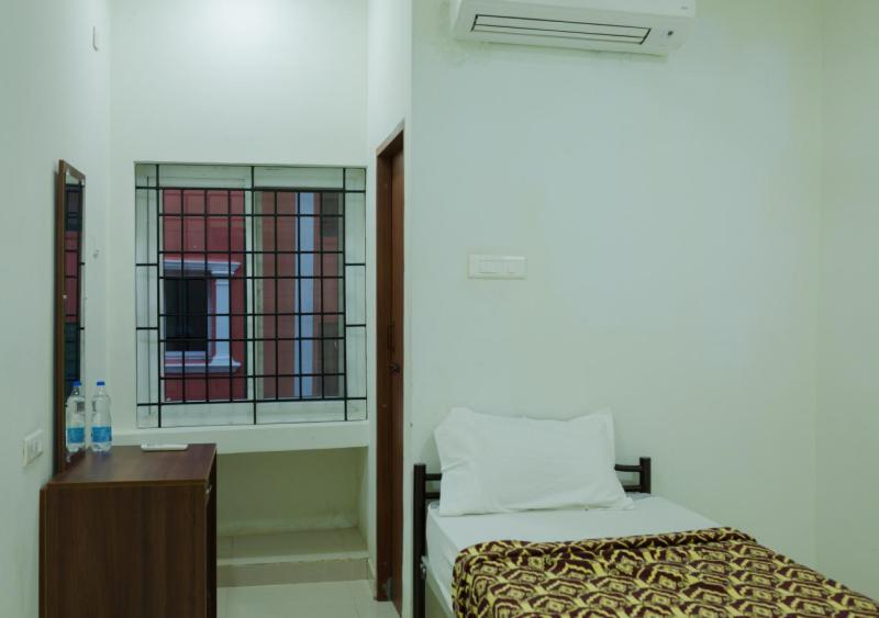 Hotel Aalayam Тируваннамалай Экстерьер фото