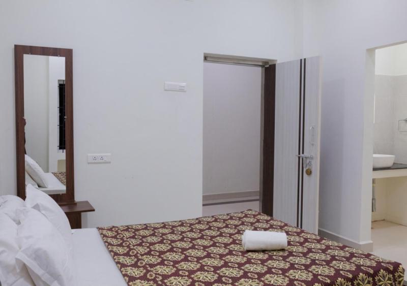 Hotel Aalayam Тируваннамалай Экстерьер фото